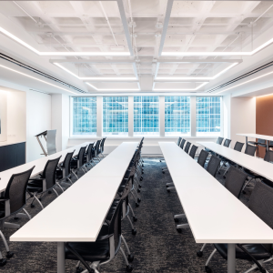 Meeting Room (Everest)